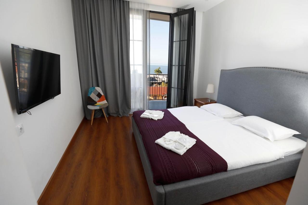 Hotel Homey Kobuleti Ngoại thất bức ảnh