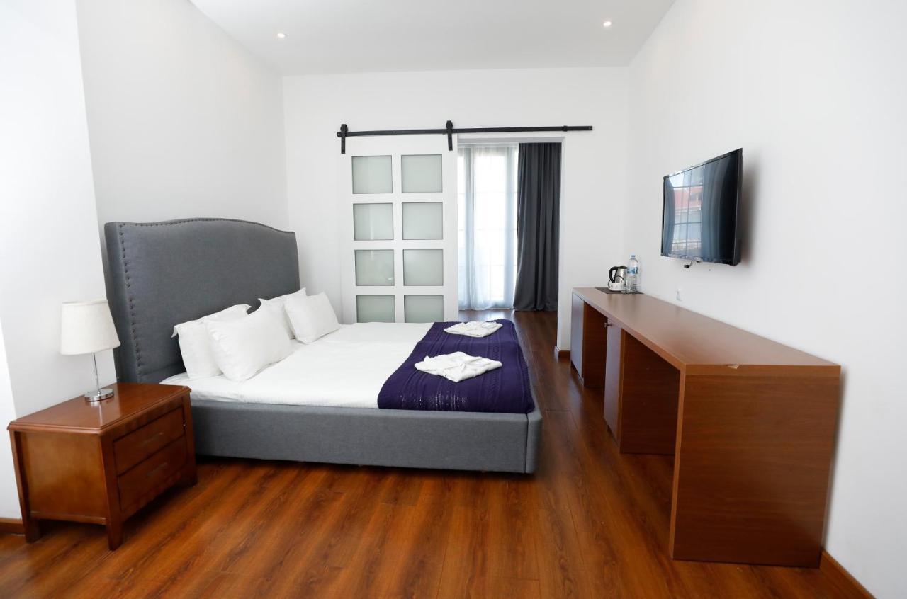 Hotel Homey Kobuleti Ngoại thất bức ảnh