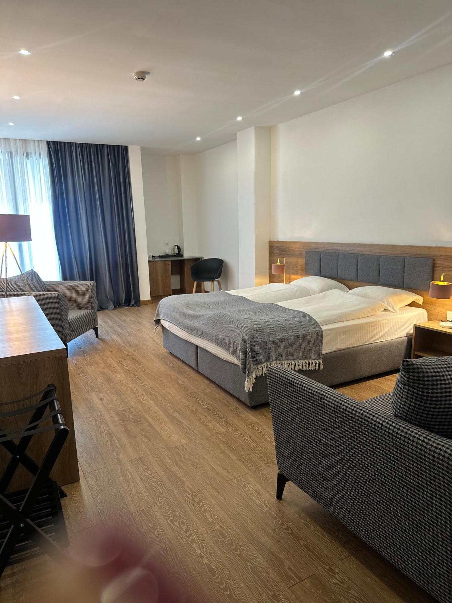 Hotel Homey Kobuleti Ngoại thất bức ảnh